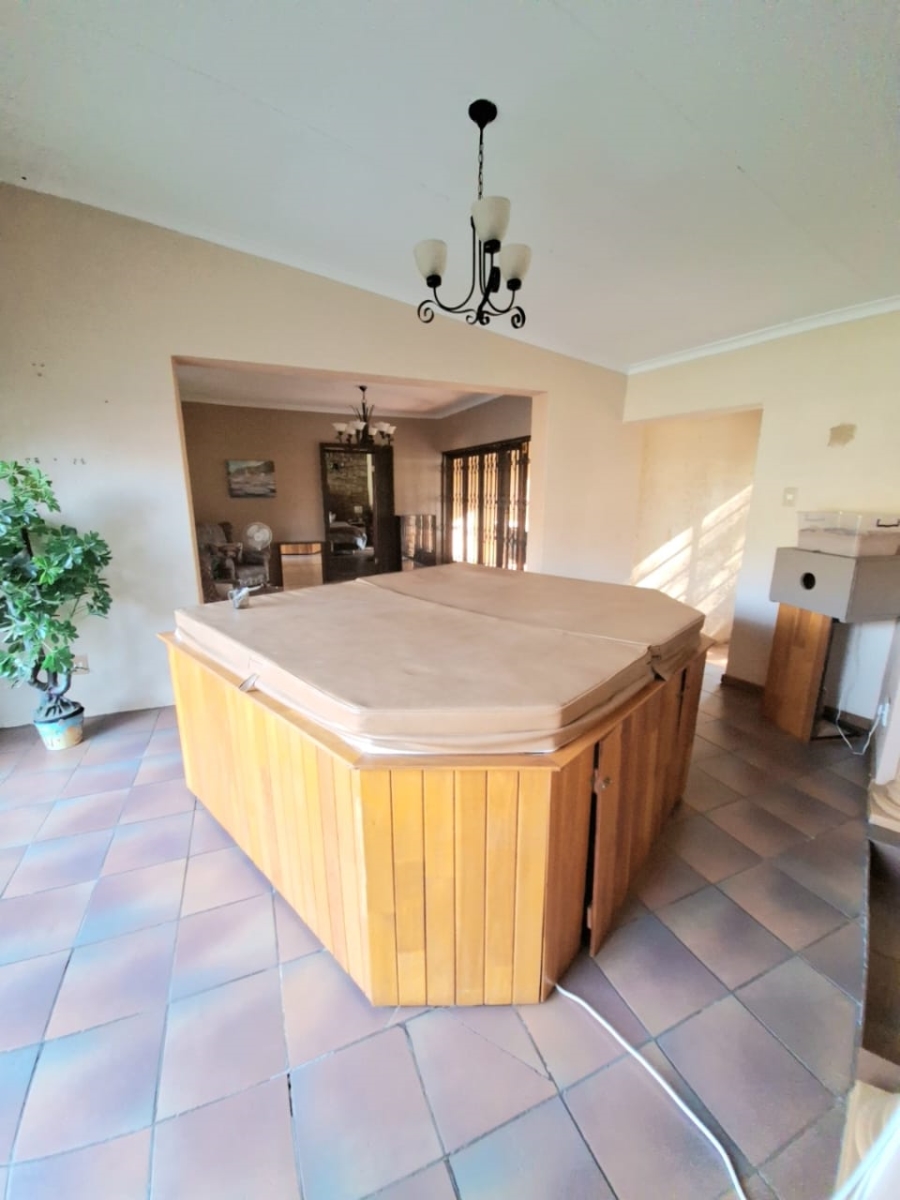 3 Bedroom Property for Sale in Swartruggens North West